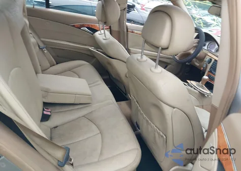 2008 Mercedes-Benz E 350 из США, поврежденный, VIN WDBUF56X48B195049